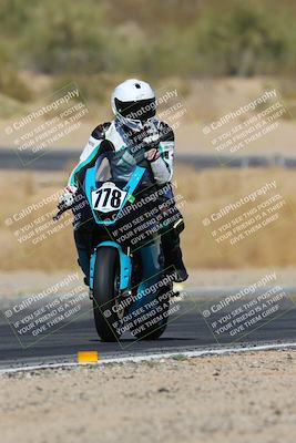 media/Mar-22-2025-CVMA (Sat) [[462c0ffedb]]/Race 12-Supersport Middleweight/